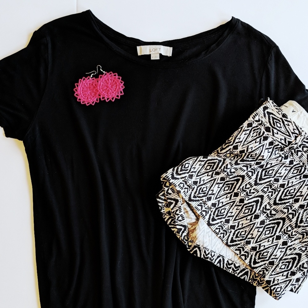 LOFT Soft Black Tee - Medium